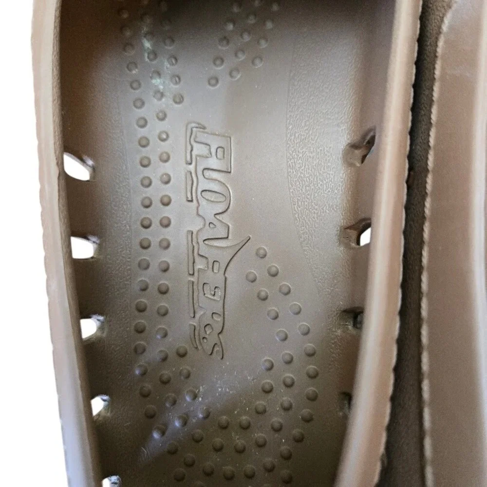Floafers Country Club Brown‎ Slip On Driver Loafer Water Shoes Clogs Mens Size 9